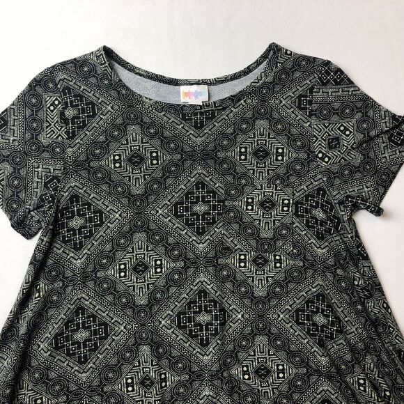 Lularoe Carly Dress Women XS Black Geo Print Short Sleeve Swing Hi Low Flowy - Picture 5 of 10